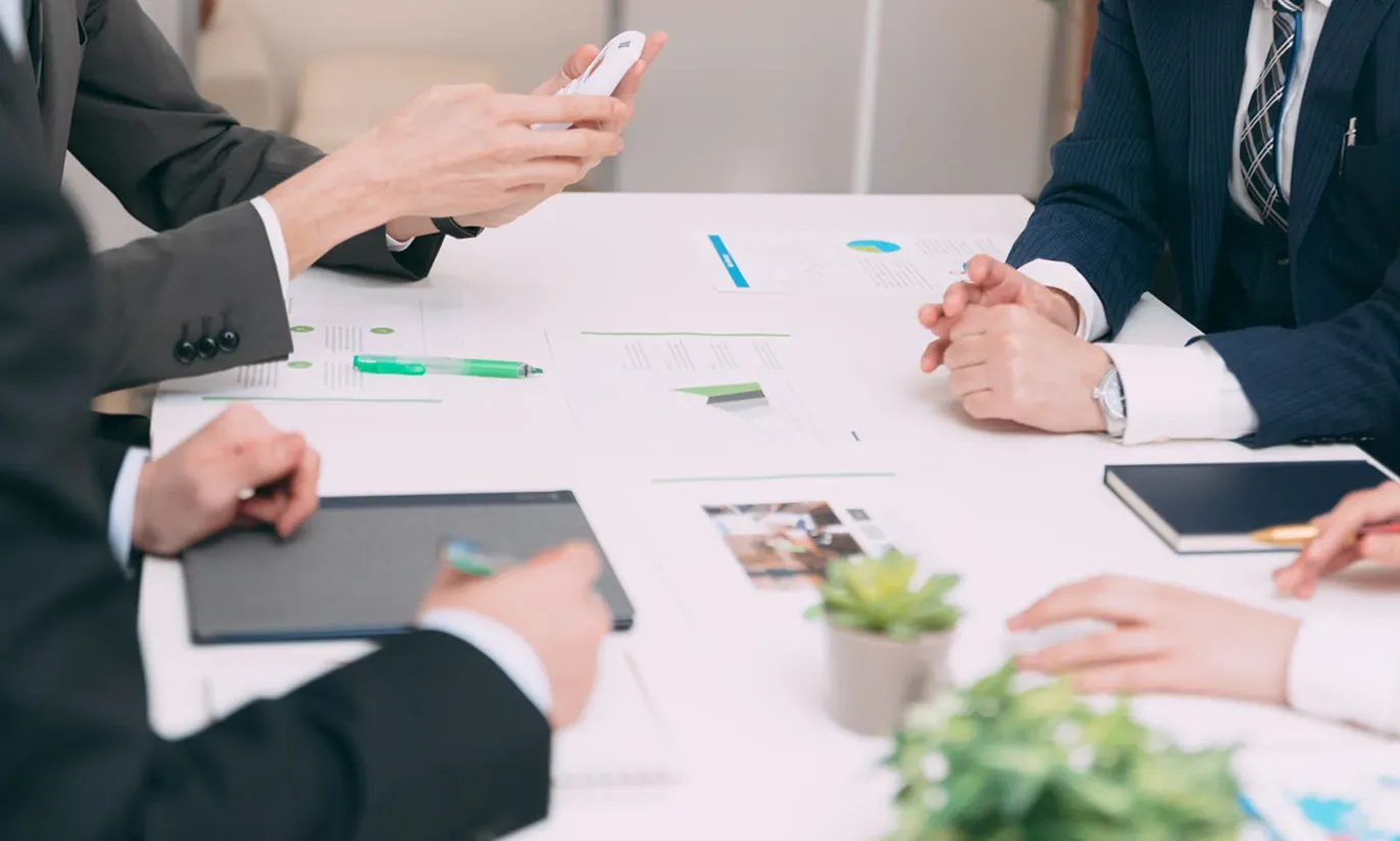 専任の担当者がご案内いたします