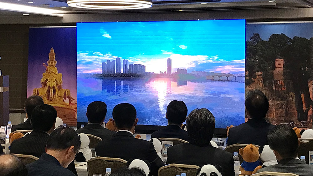 京王プラザホテル LEDビジョンレンタル