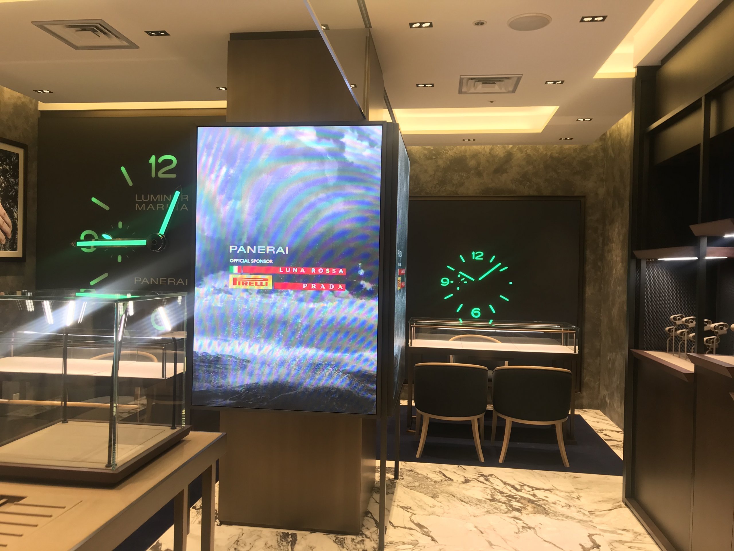 パネライ ブティック岩田屋 福岡本店/福岡県福岡市中央区天神