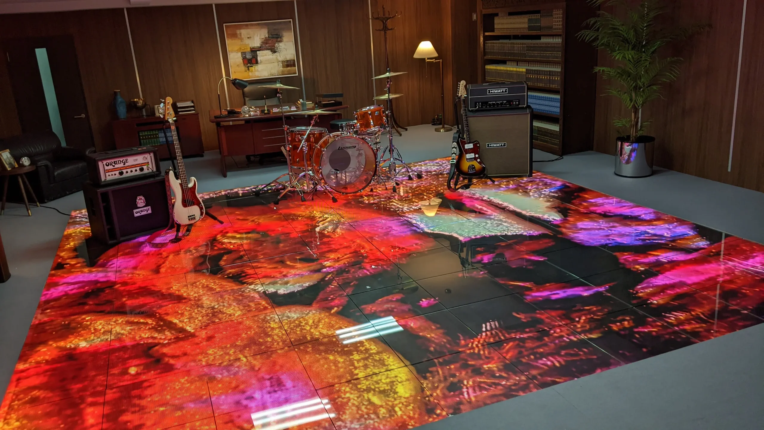 Anarchy/Official髭男dism