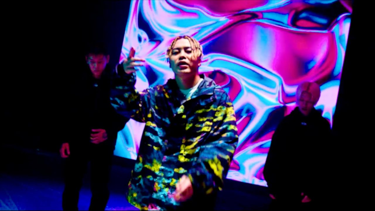 「Unlimited」MV/BLOOM VASE