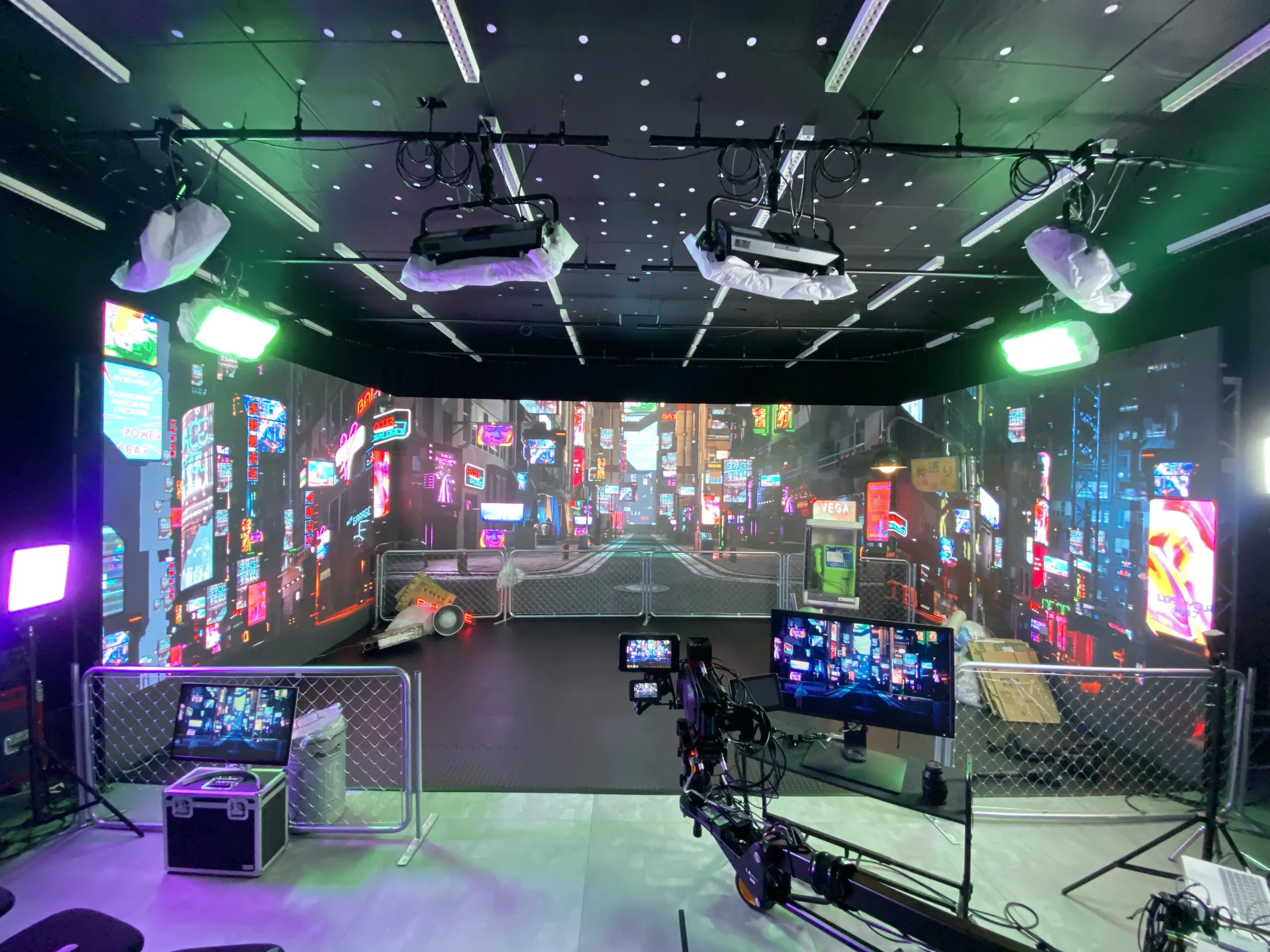 「バーチャルプロダクション」株式会社Astray/東京都渋谷区千駄ヶ谷