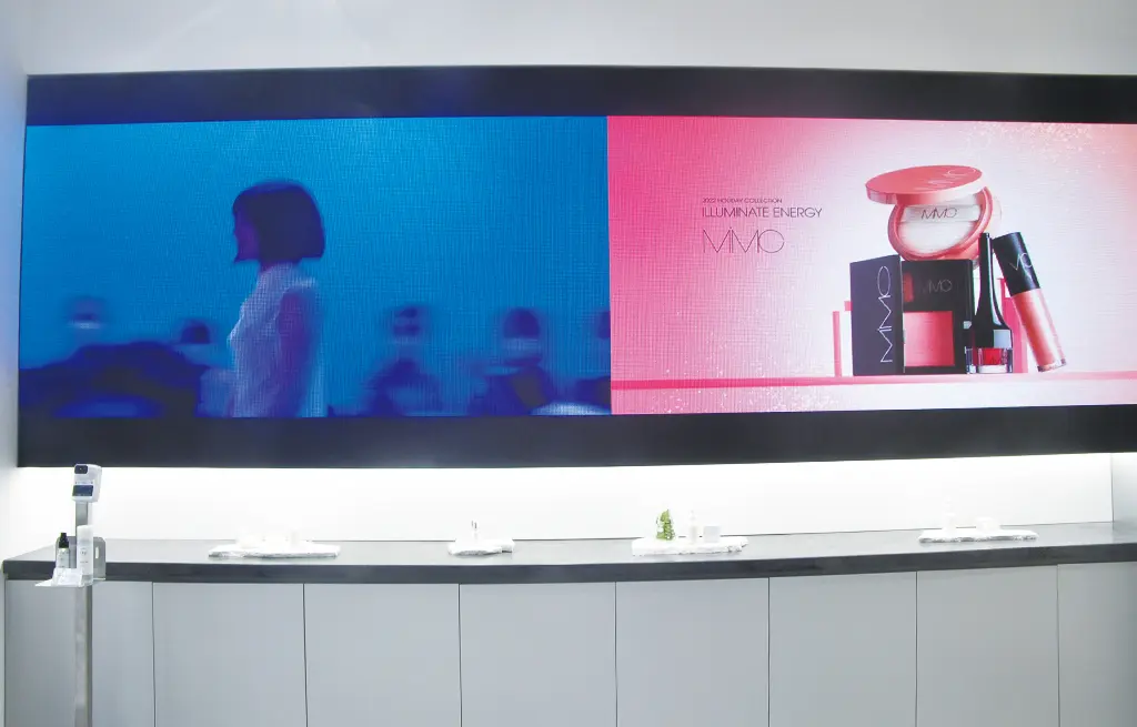 シーズナルなコンテンツを放映