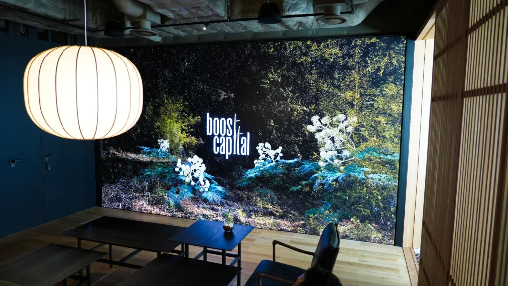 LED TOKYOの設置事例_ブーストキャピタル株式会社麻布台オフィス①