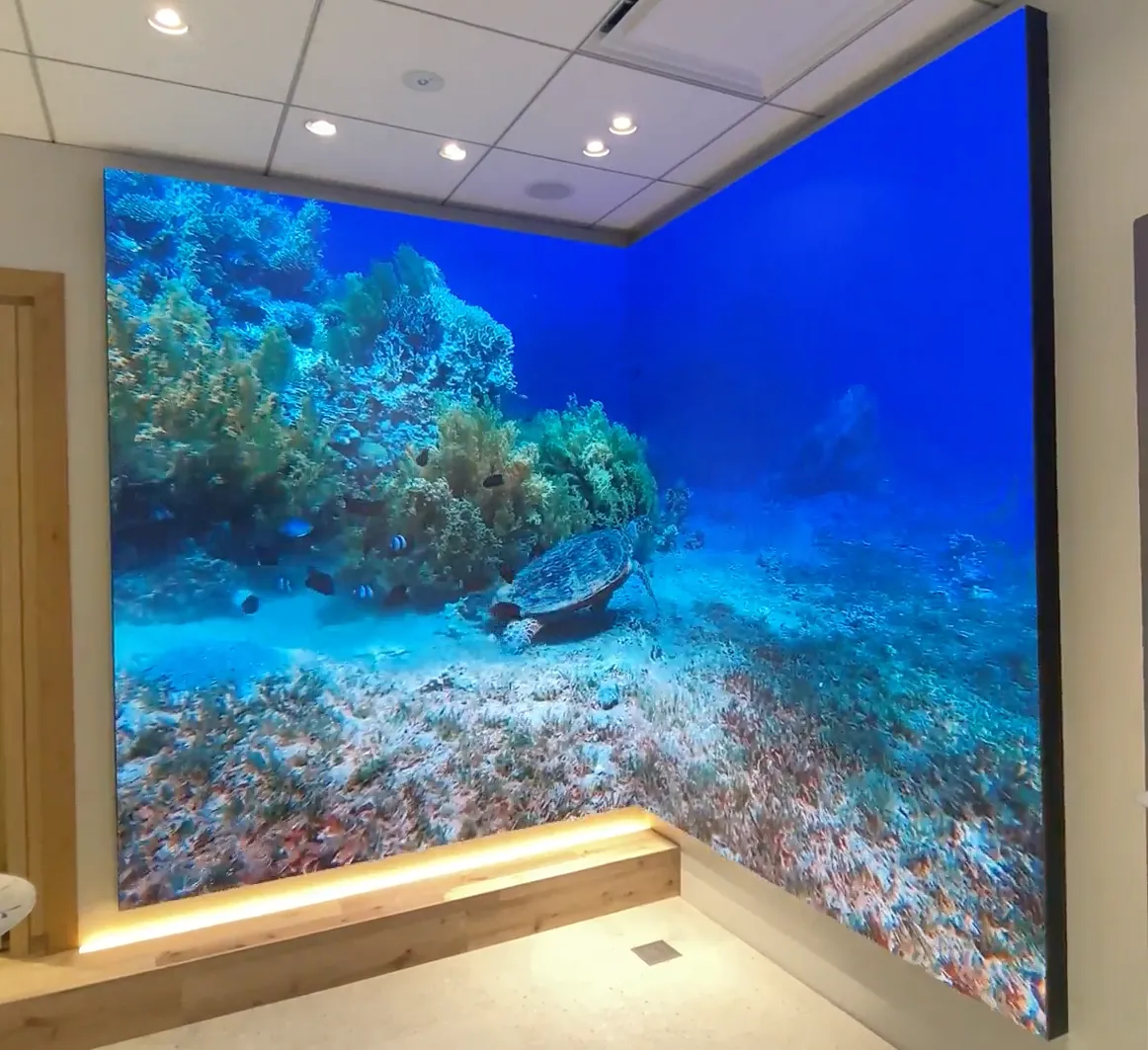 株式会社Total Life Design エントランスに設置されているLEDビジョン