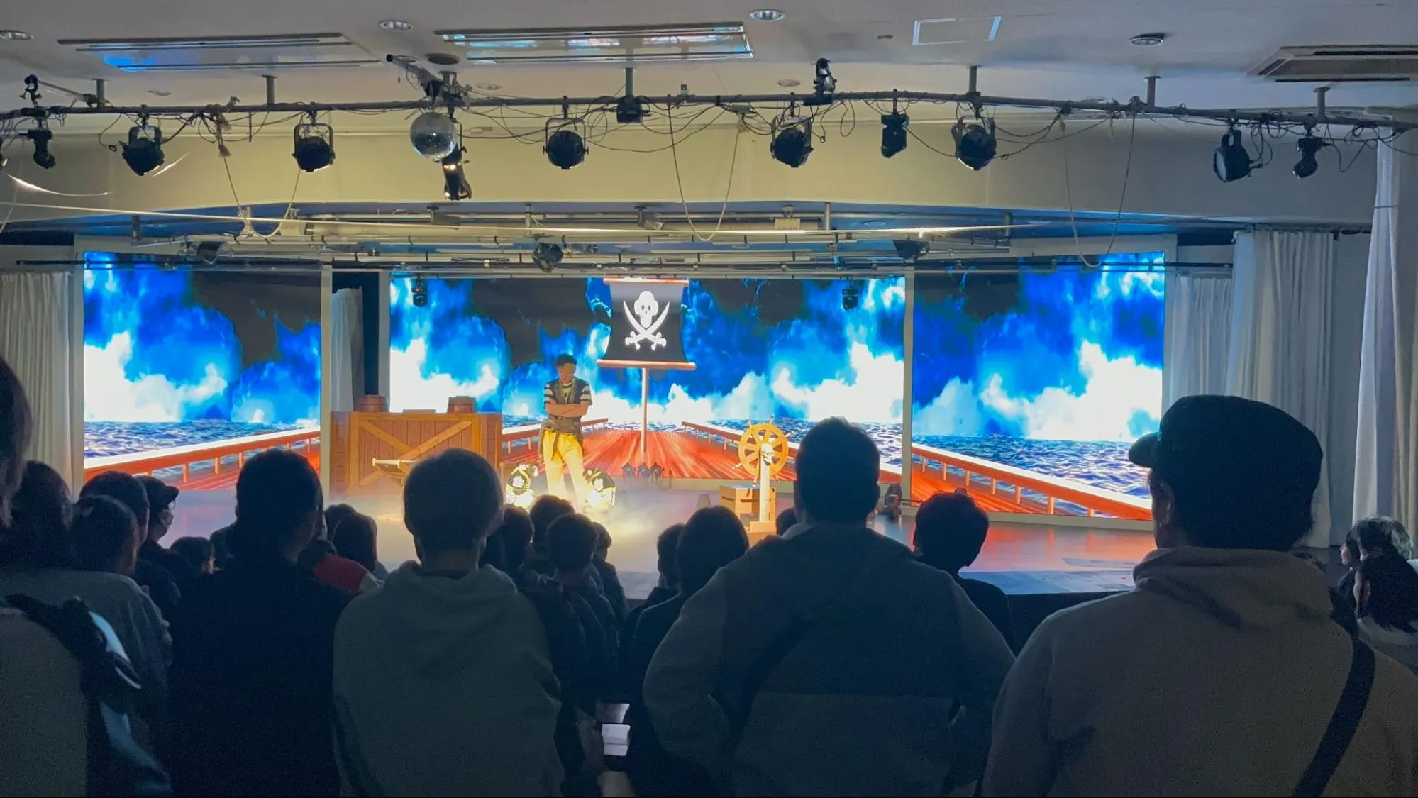 おさるランド(日光さる軍団)に設置されているLEDビジョン